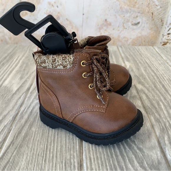 Wonder Nation Girl’s Boots - Picture 8 of 8